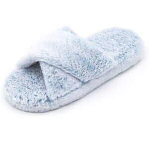FamiPort crisscross soft cozy fluffy indoor/outdoor slippers